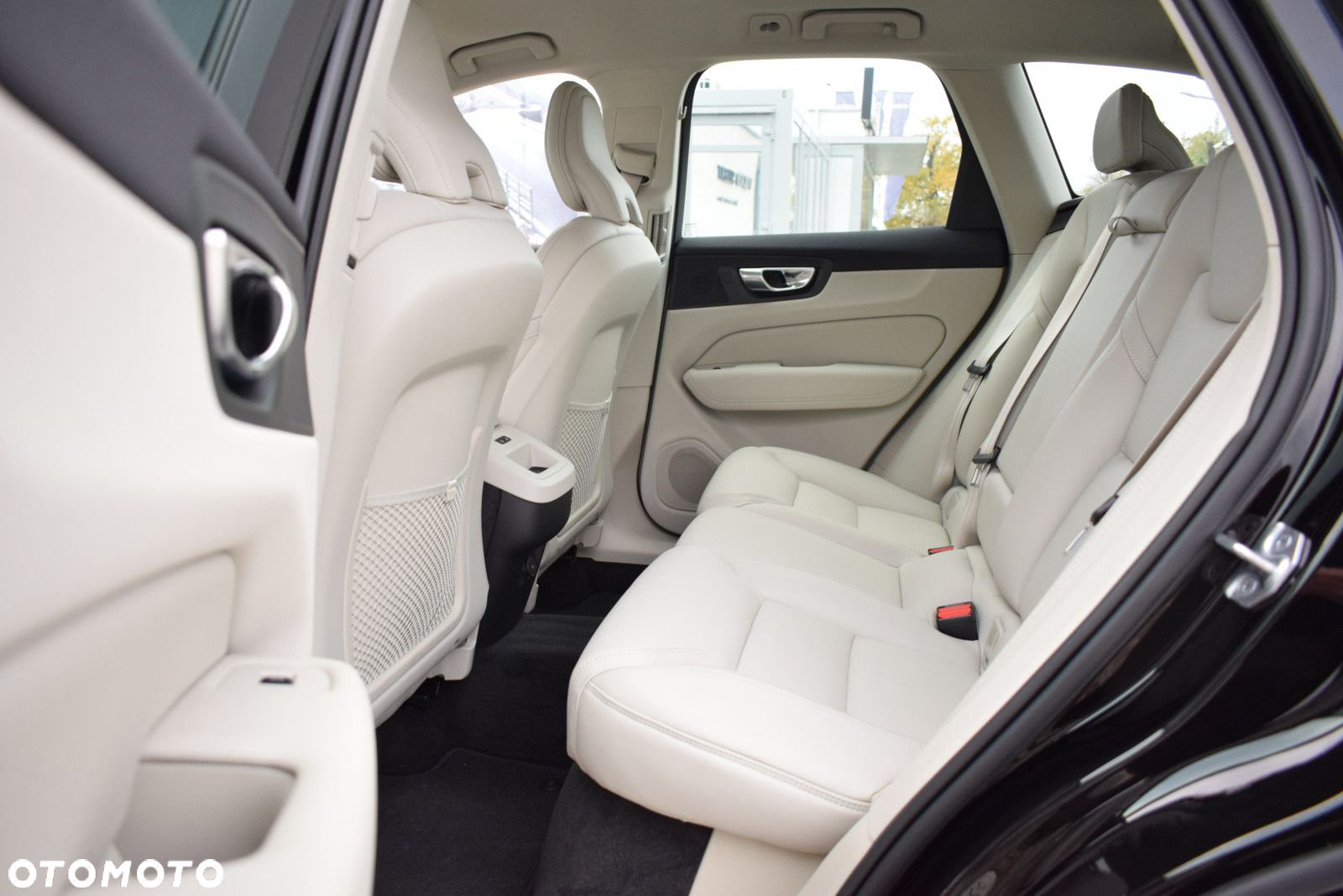 Volvo XC 60 - 16
