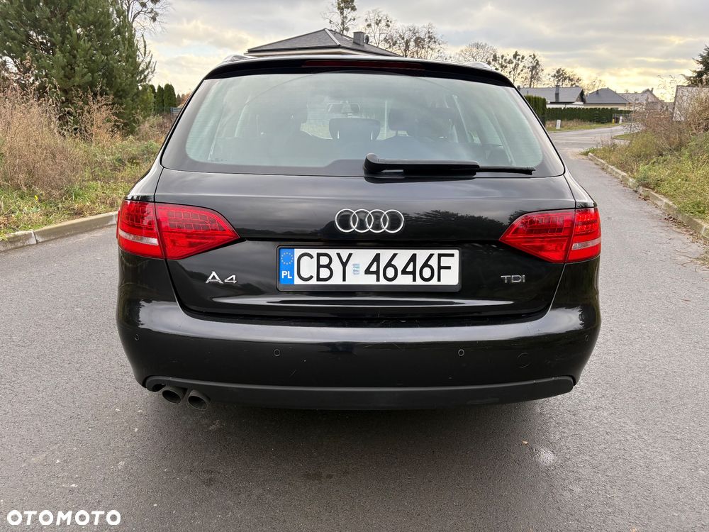 Audi A4 Avant 2.0 TDI Limited Edition - 5