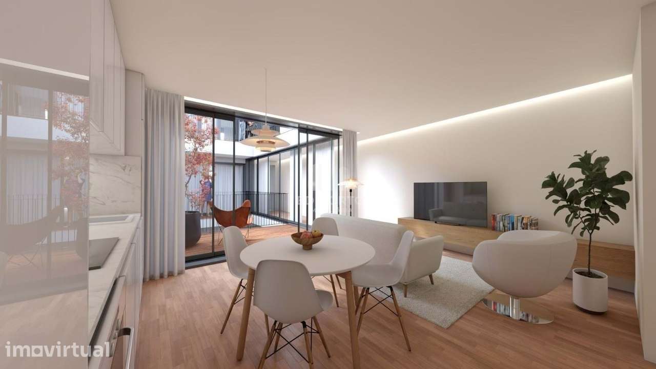 Apartamento T1+1 com mezzanine e varanda  – Localização Privilegiada e - Grande imagem: 5/10