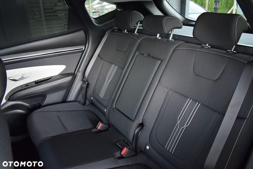 Hyundai Tucson - 16