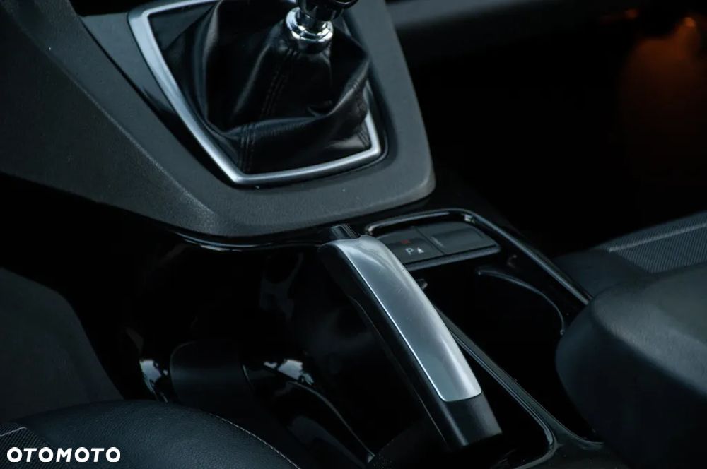 Ford Kuga 2.0 TDCi 4WD Titanium Plus - 37