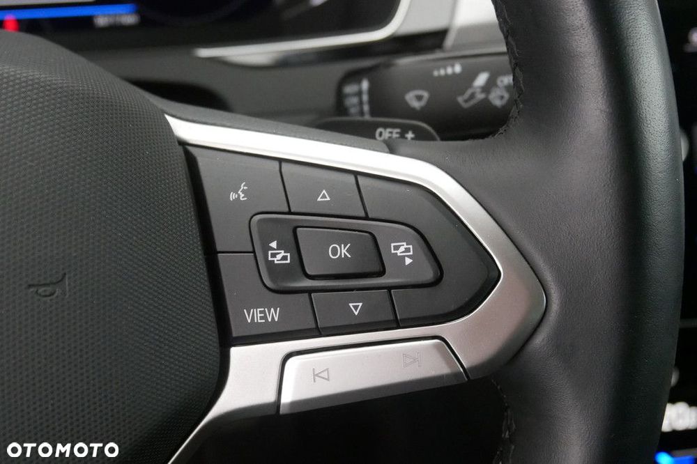 Volkswagen Passat - 27