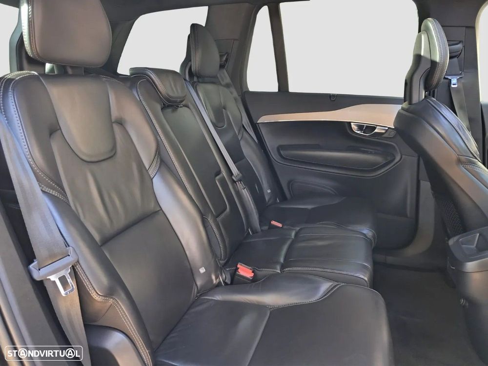 Volvo XC 90 2.0 D4 Momentum - 16