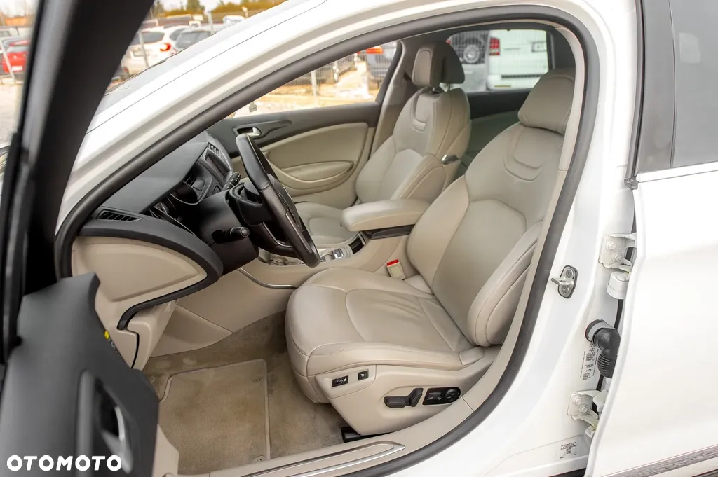 Citroën C5 3.0 HDi V6 Exclusive Equilibre Navi - 18
