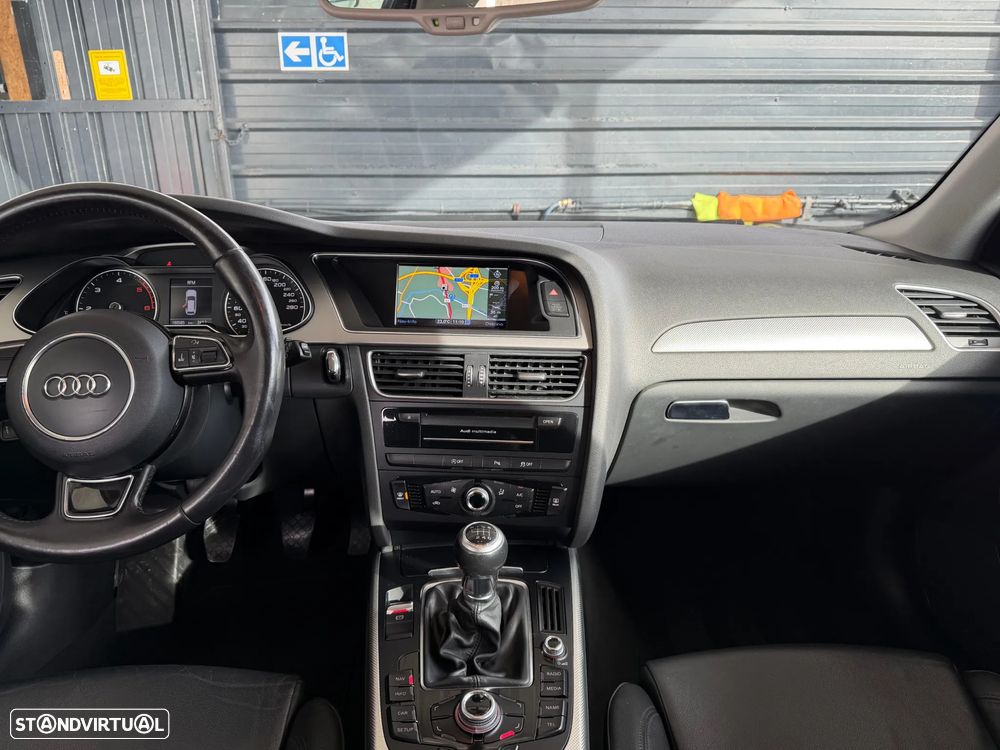 Audi A4 Avant 2.0 TDI Business Line S-line - 18