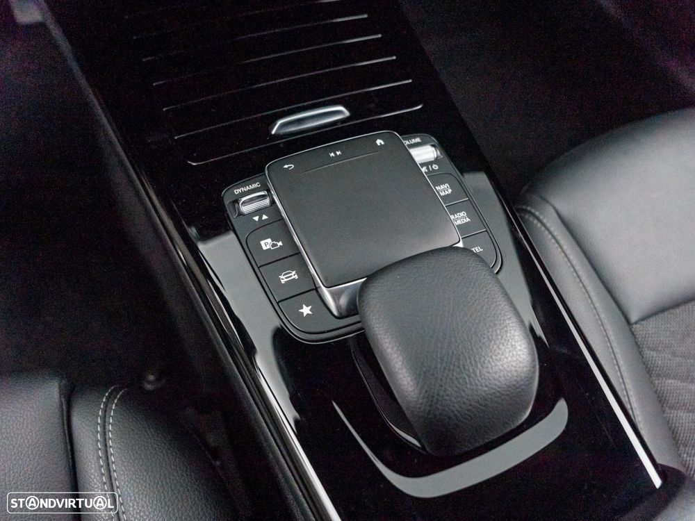 Mercedes-Benz CLA 250 e Shooting Brake Style Plus - 27