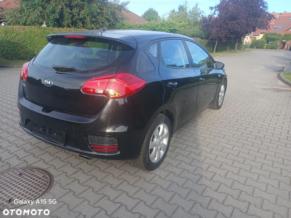 Kia Ceed - 6