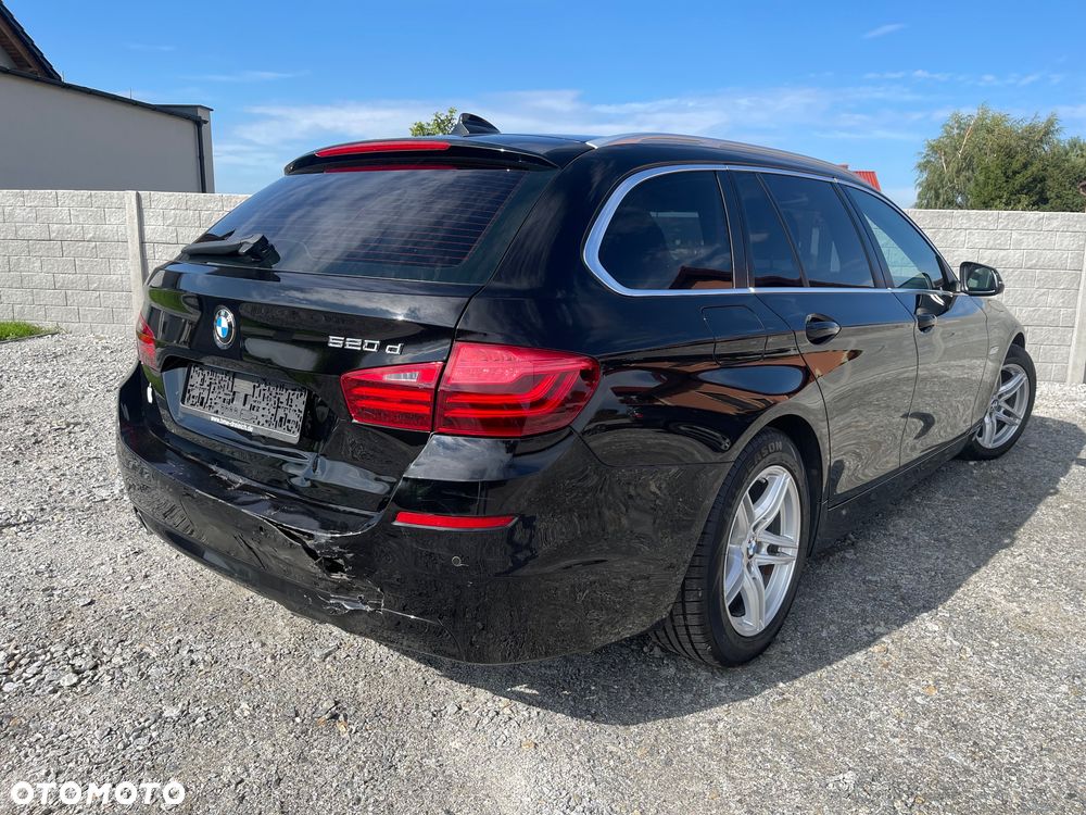 BMW Seria 5 520d Luxury Line - 8