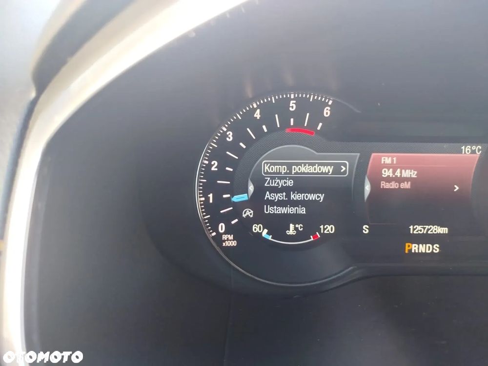 Ford Edge 2.0 TDCi Bi-Turbo 4x4 Titanium - 28