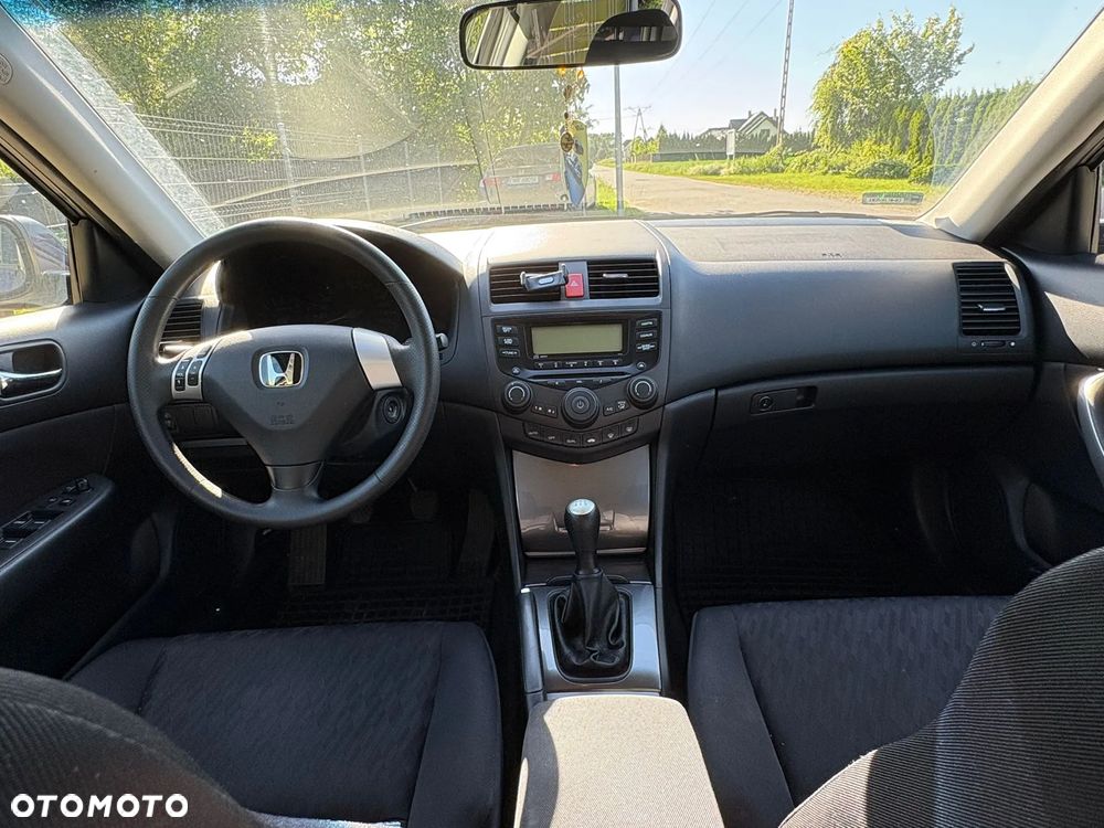 Honda Accord 2.0 i Comfort - 5