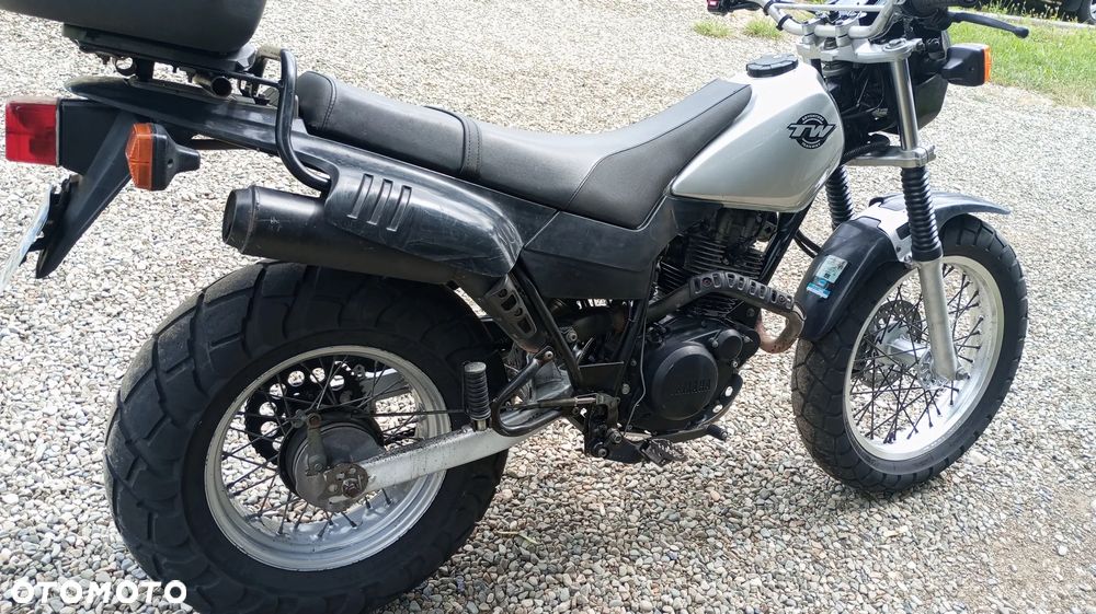 Yamaha TW - 8