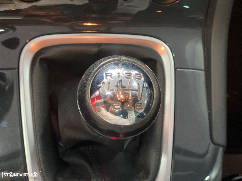 Peugeot 5008 1.6 HDi 7L Allure - 16