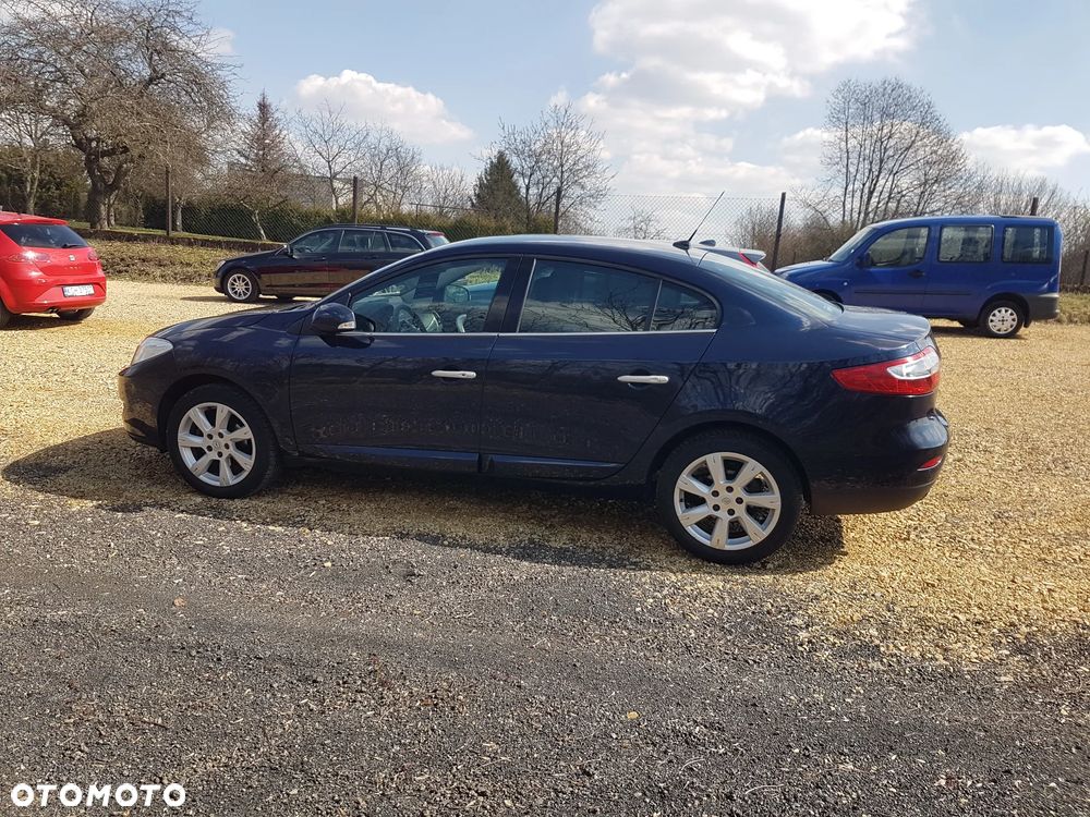Renault Fluence 2.0 16V 140 CVT Dynamique - 5