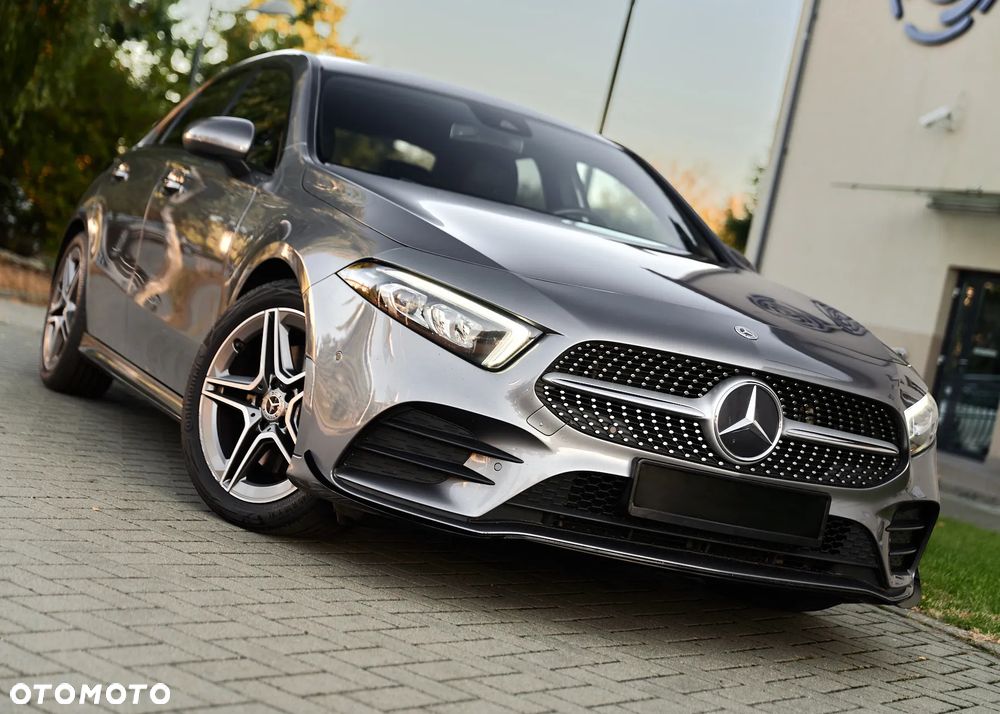 Mercedes-Benz Klasa A 220 d 8G-DCT AMG Line - 1