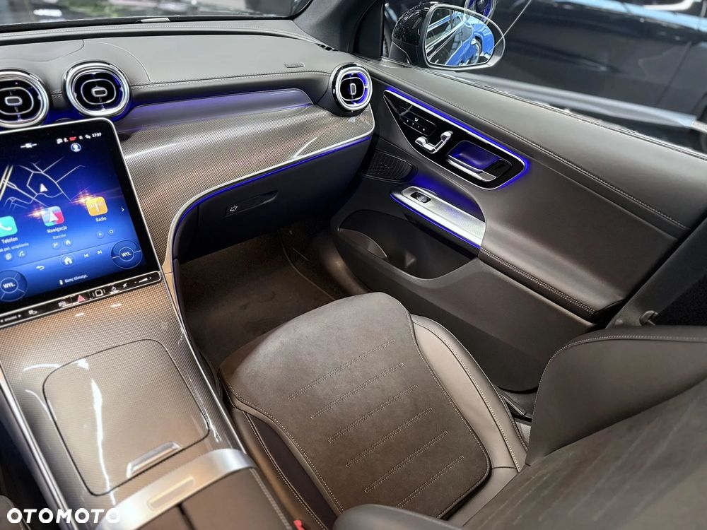 Mercedes-Benz GLC - 9