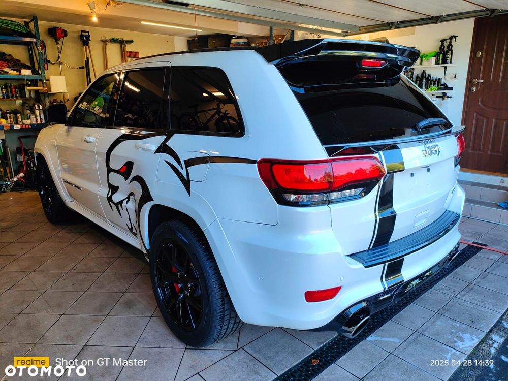 Jeep Grand Cherokee 6.4 V8 SRT8 - 12