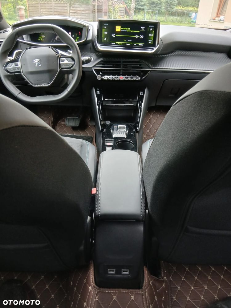 Peugeot 2008 1.2 PureTech Allure Pack S&S EAT8 - 10