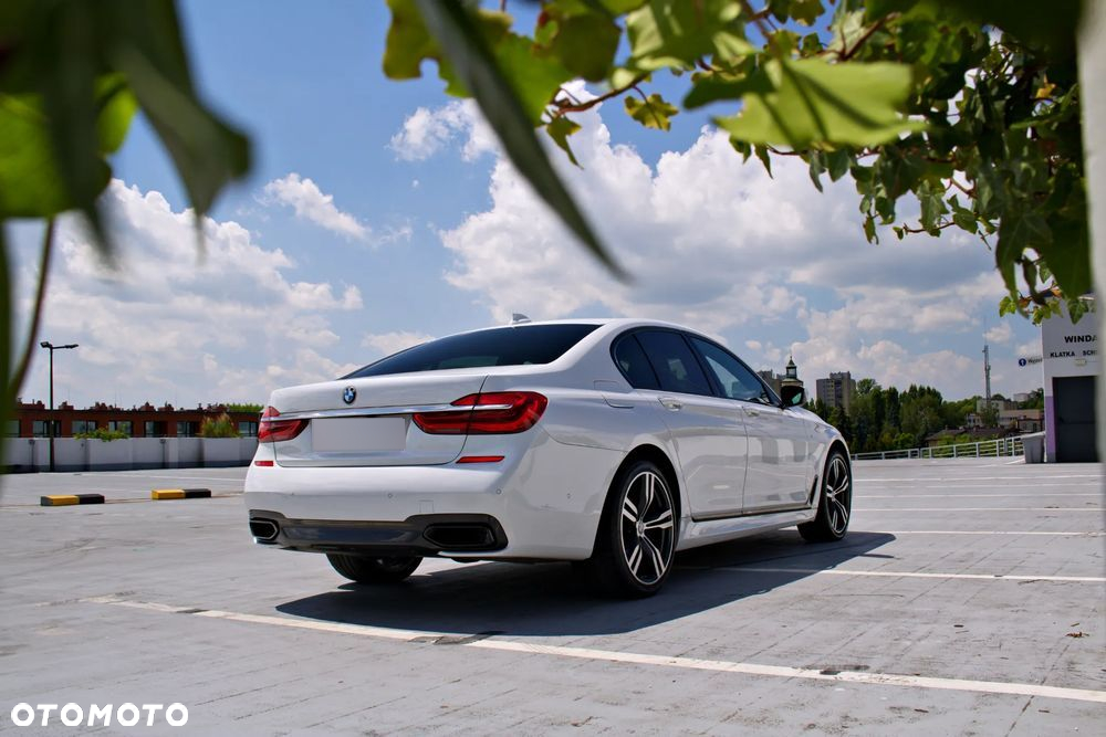 BMW Seria 7 740d xDrive - 8