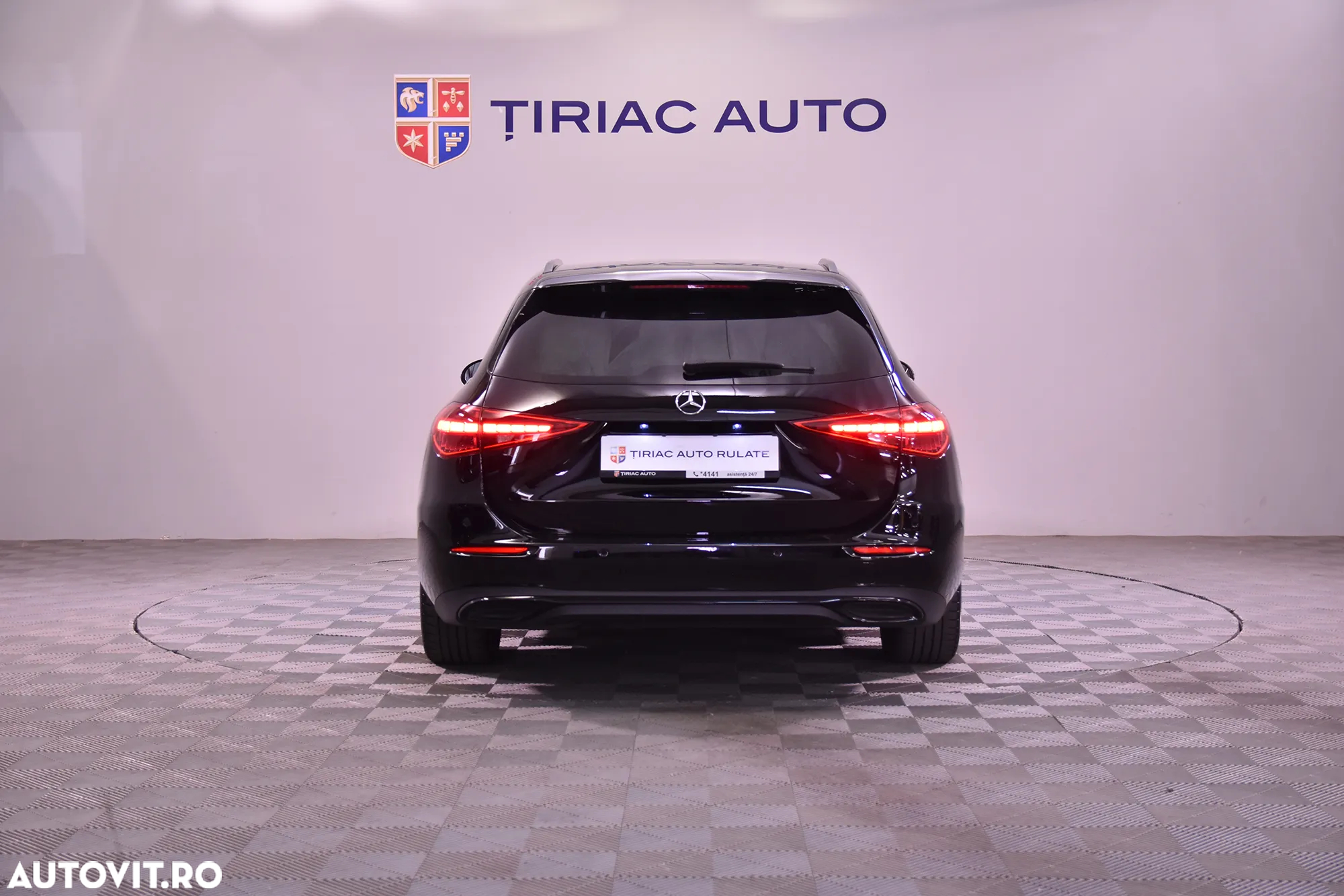 Mercedes-Benz C 220 d 4Matic T 9G-TRONIC - 4