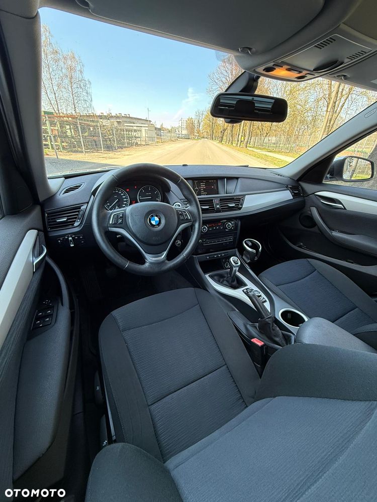 BMW X1 xDrive18d xLine - 22
