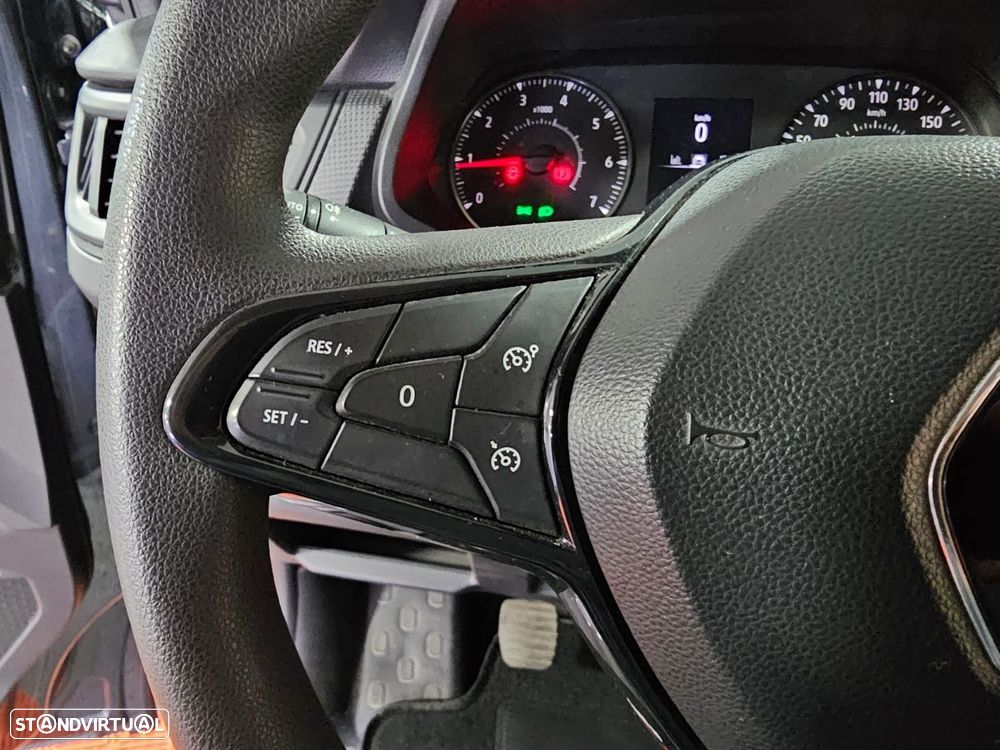 Renault Trafic - 16