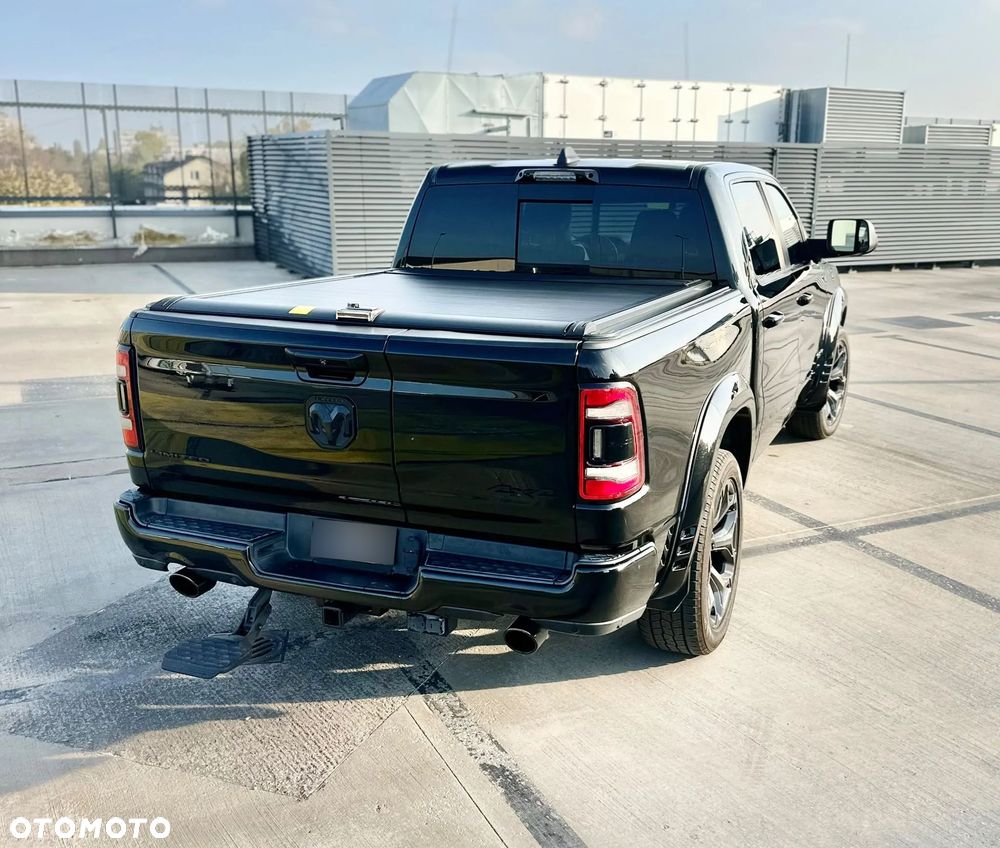 RAM 1500 - 18