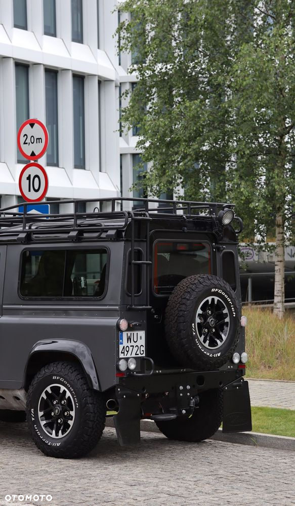 Land Rover Defender 90 2.2 TD4 E - 6