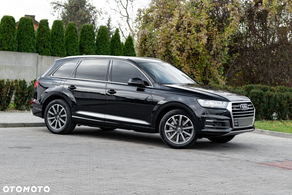 Audi Q7 3.0 TFSI Quattro Tiptronic - 7