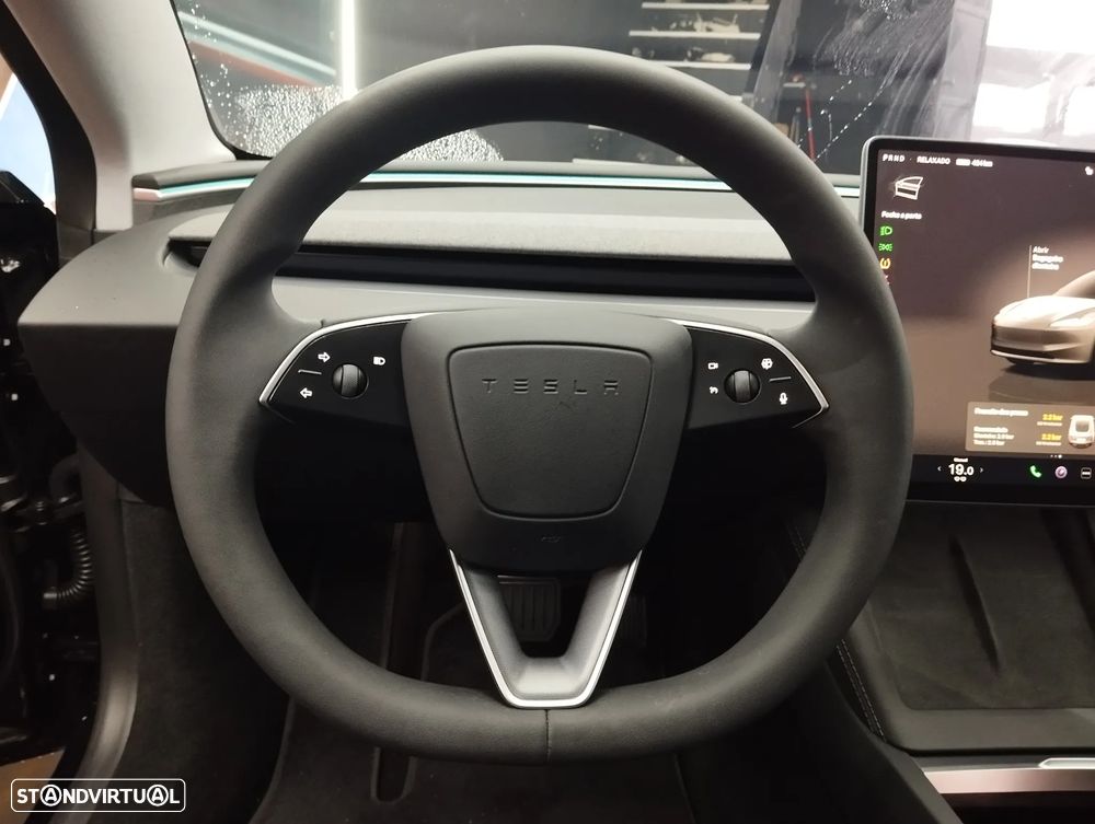 Tesla Model 3 Tração Traseira - 22