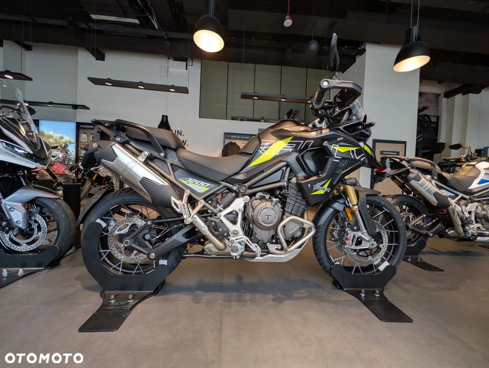 Triumph Tiger - 8