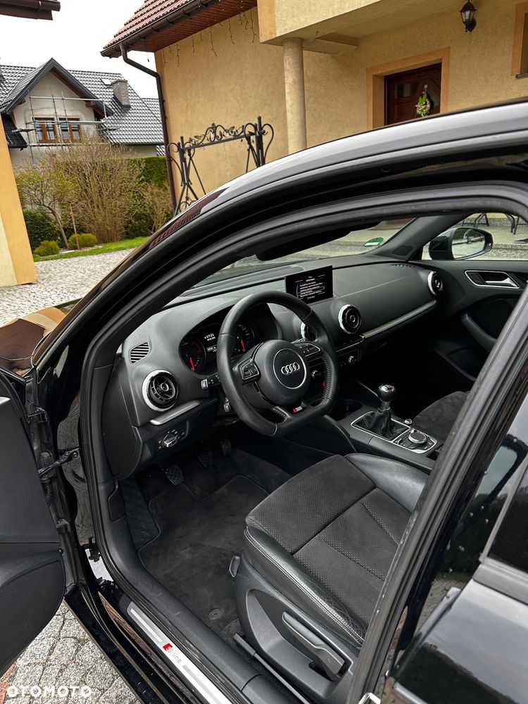 Audi A3 Sportback 2.0 TDI S line Sportpaket - 11