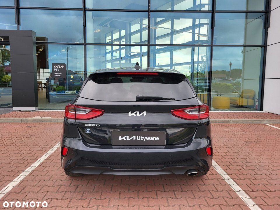 Kia Ceed - 6