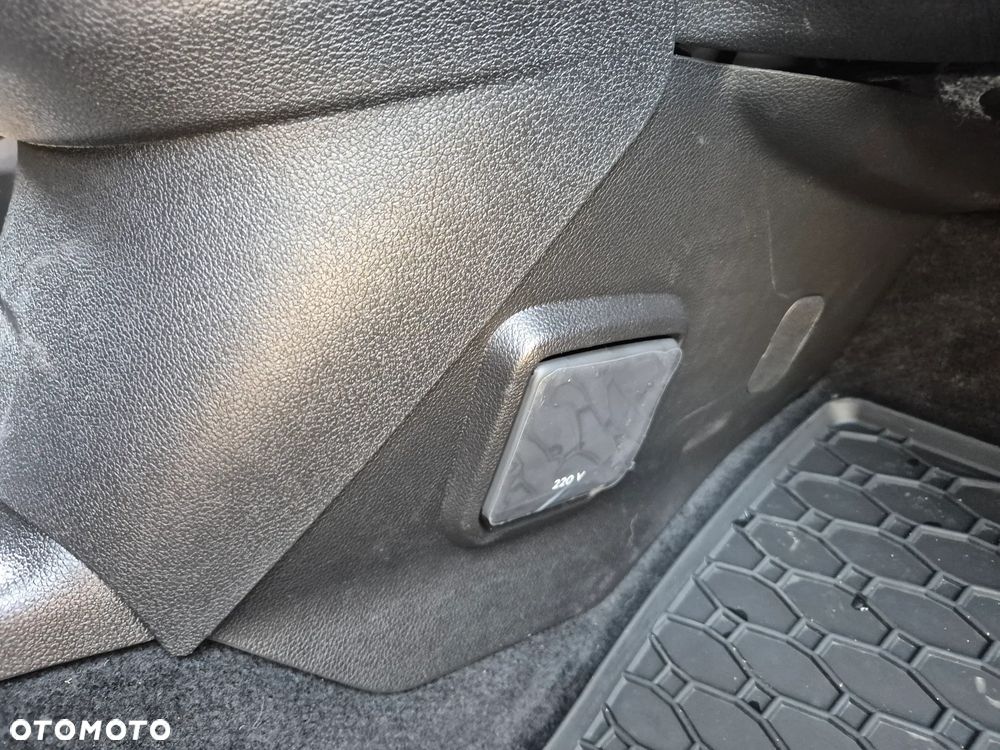 Peugeot Partner Furgon XL 1.5 Diesel 130KM Automat !! MEGA OKAZJA !! - 19