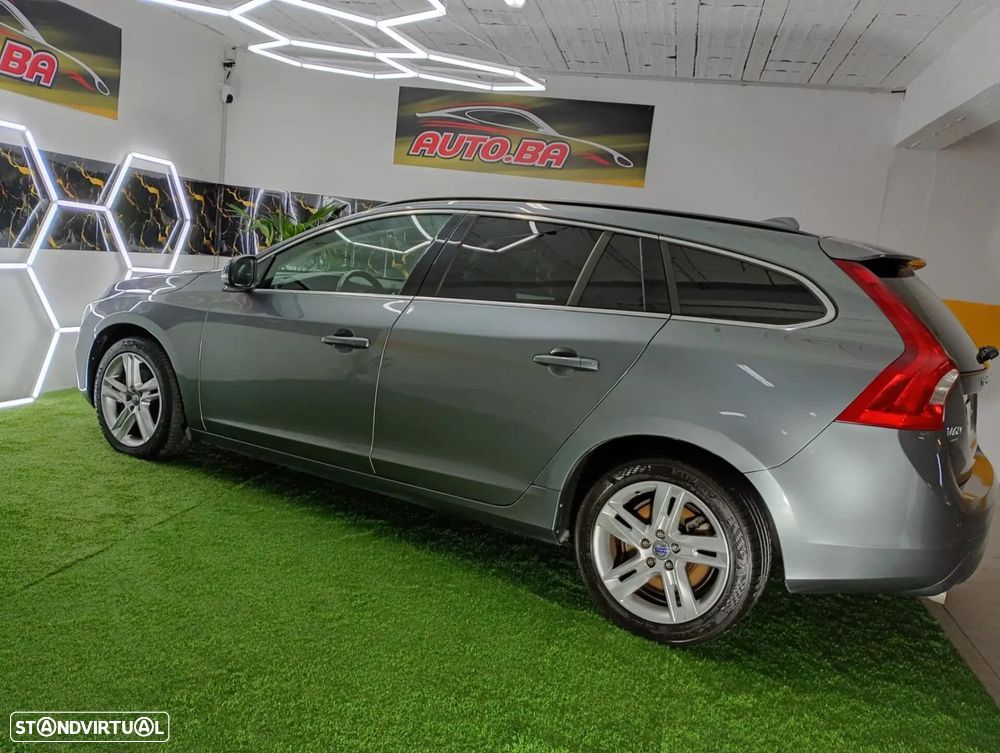 Volvo V60 - 45
