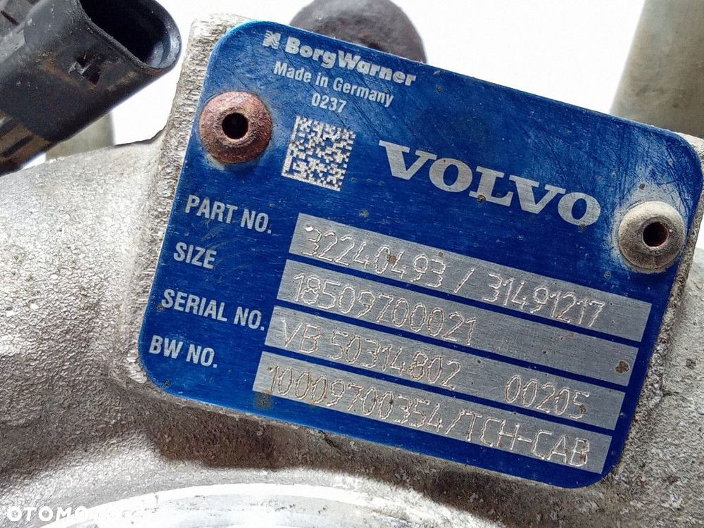 VOLVO XC60 II 2.0 D3 TURBOSPRĘŻARKA 31491217 32240494 D4204T4 TWIN TURBO - 6