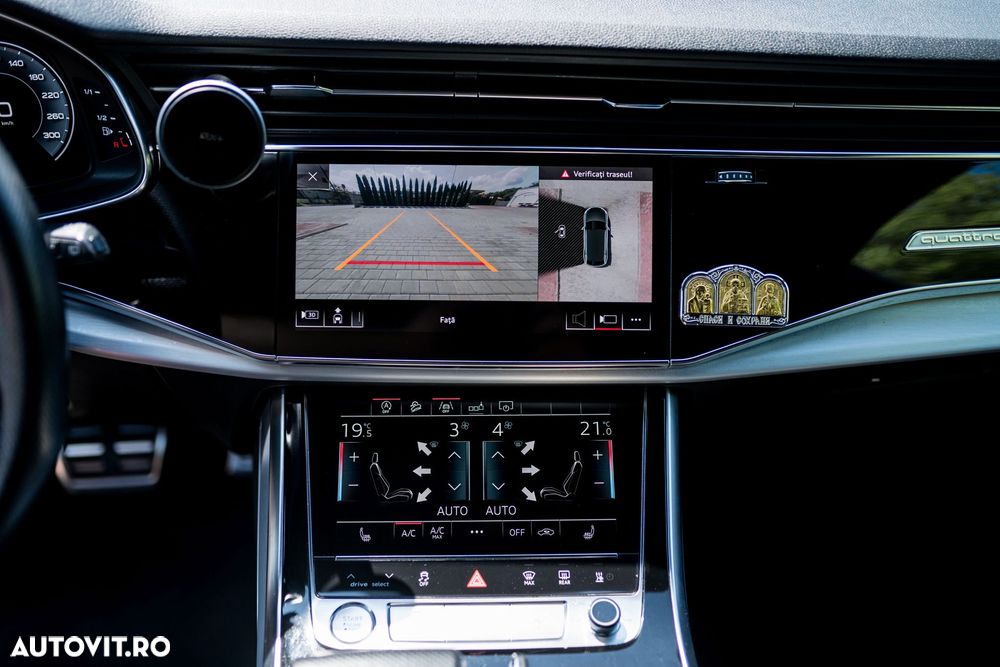Audi Q8 3.0 50 TDI quattro Tiptronic MHEV - 12