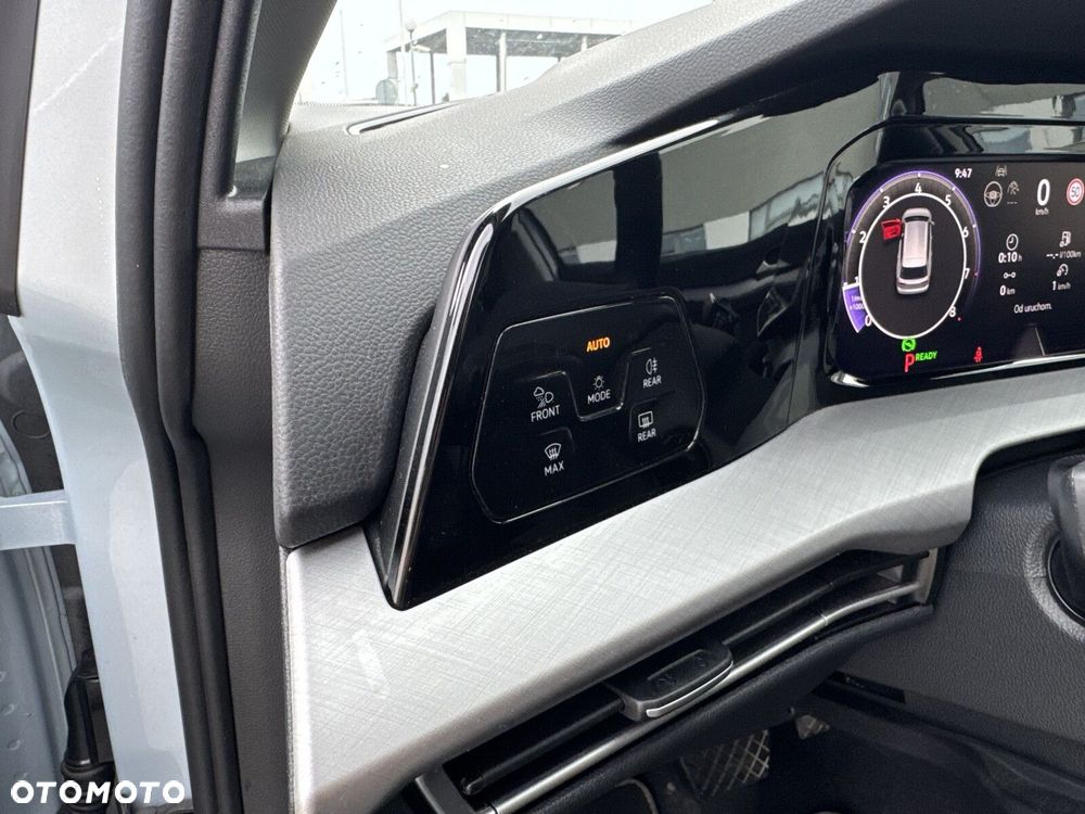 Volkswagen Golf Variant - 31