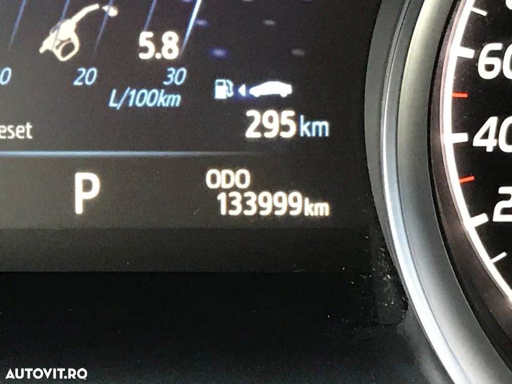 Toyota Camry 2.5 Hybrid Dynamic - 7