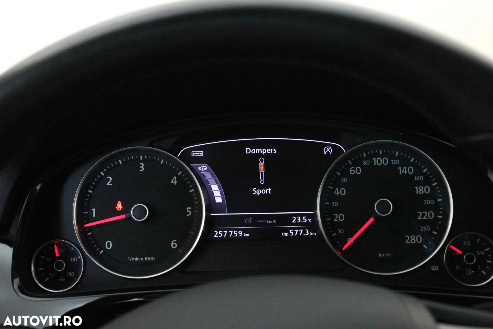 Volkswagen Touareg - 27