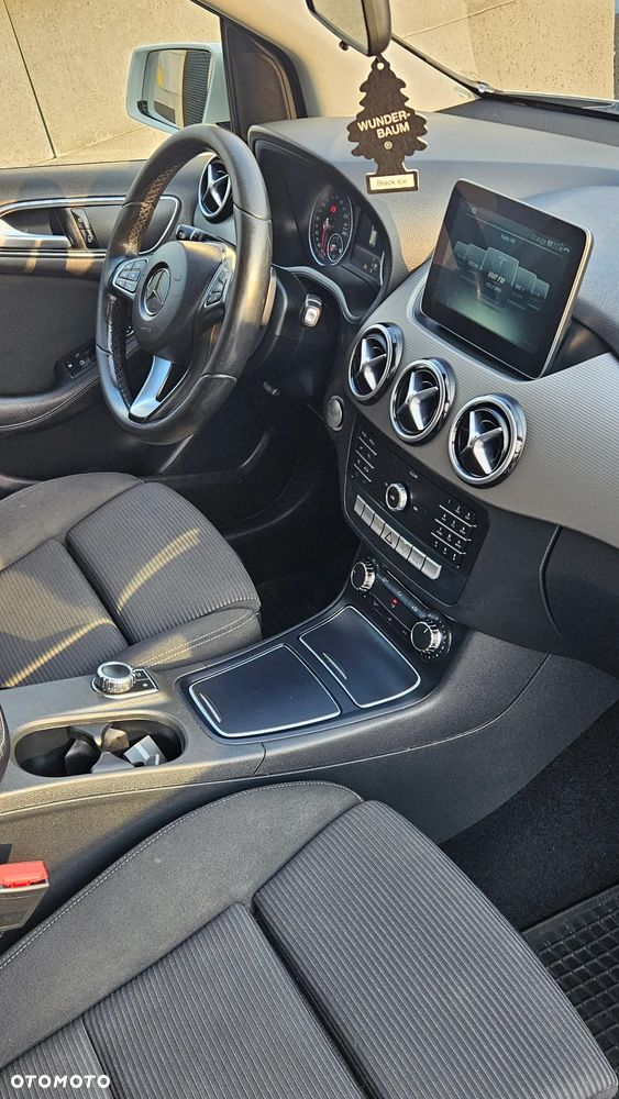 Mercedes-Benz Klasa B 180 (CDI) d 7G-DCT - 24