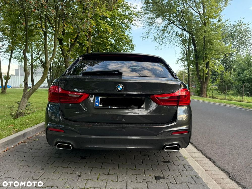 BMW Seria 5 520d xDrive - 3