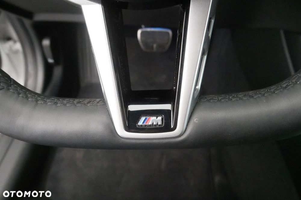 BMW Seria 3 - 32