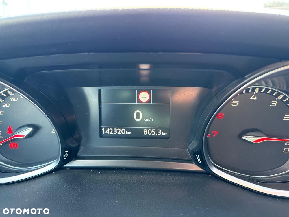Peugeot 308 1.2 PureTech Business Line S&S - 24