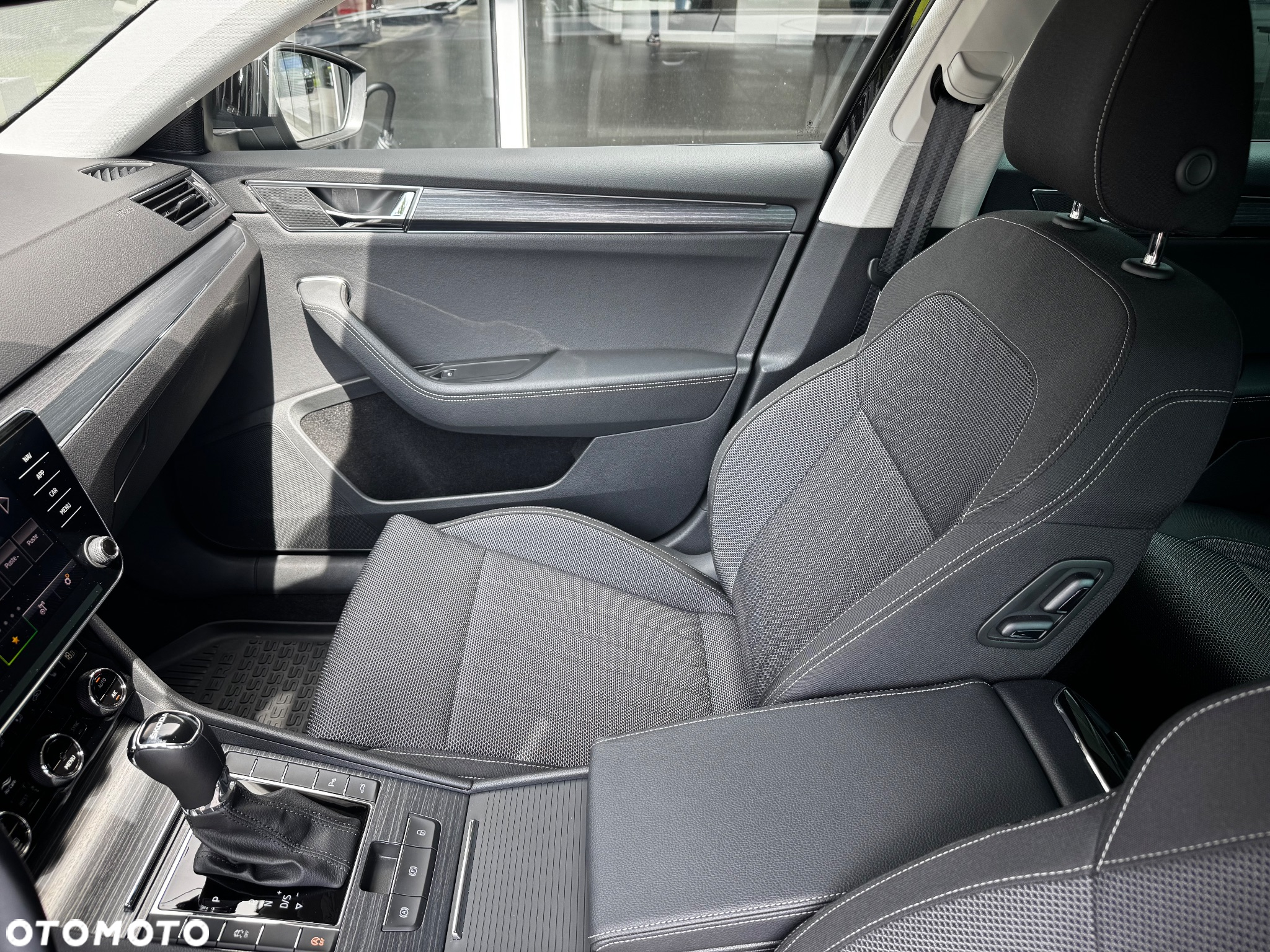Skoda Superb 2.0 TSI Style DSG - 15