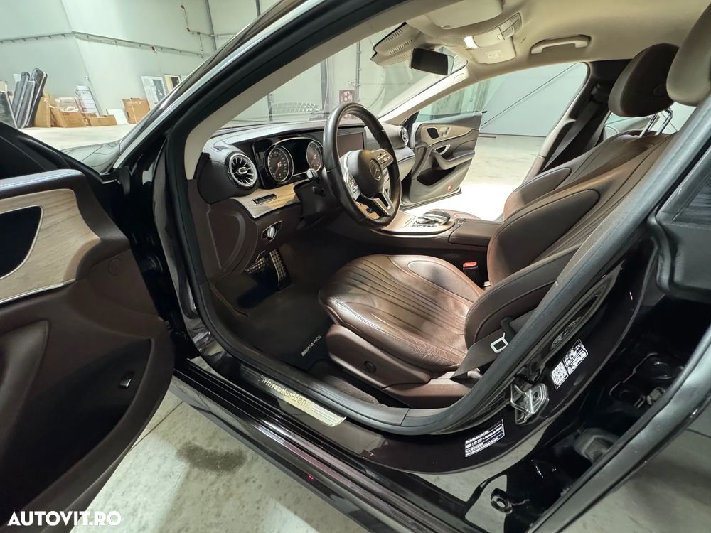 Mercedes-Benz CLS - 9