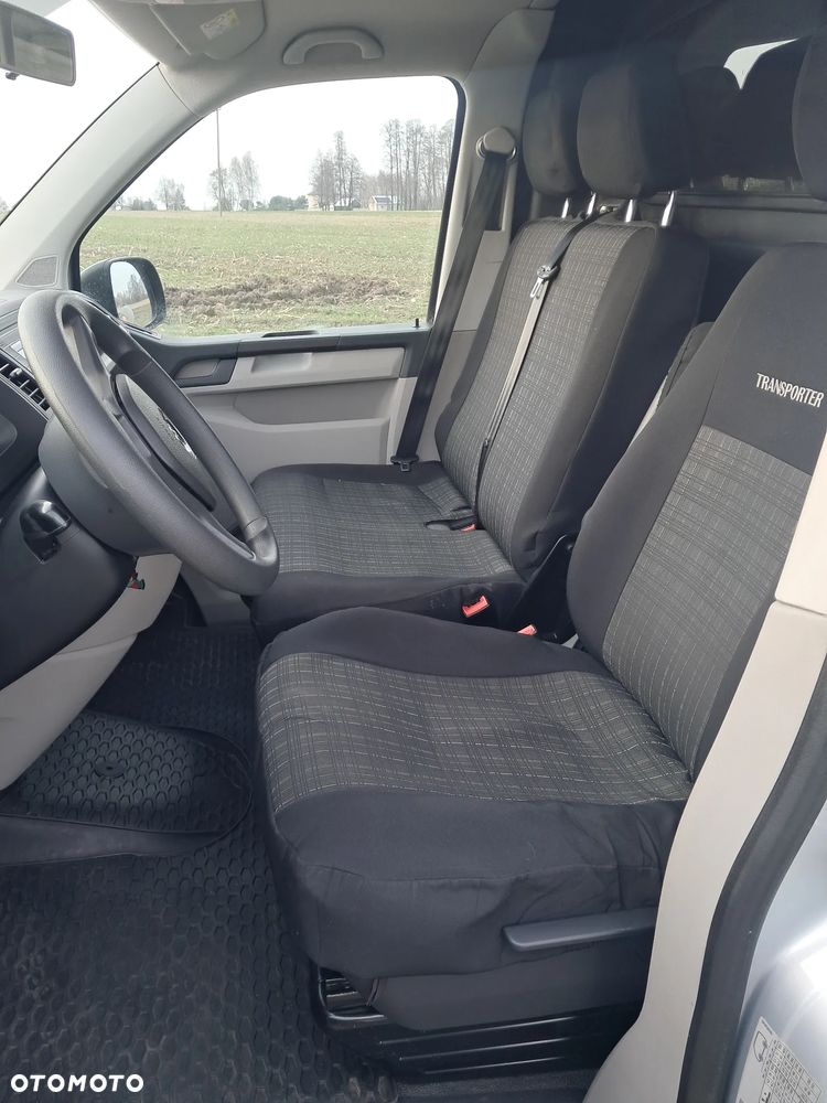 Volkswagen Transporter - 7
