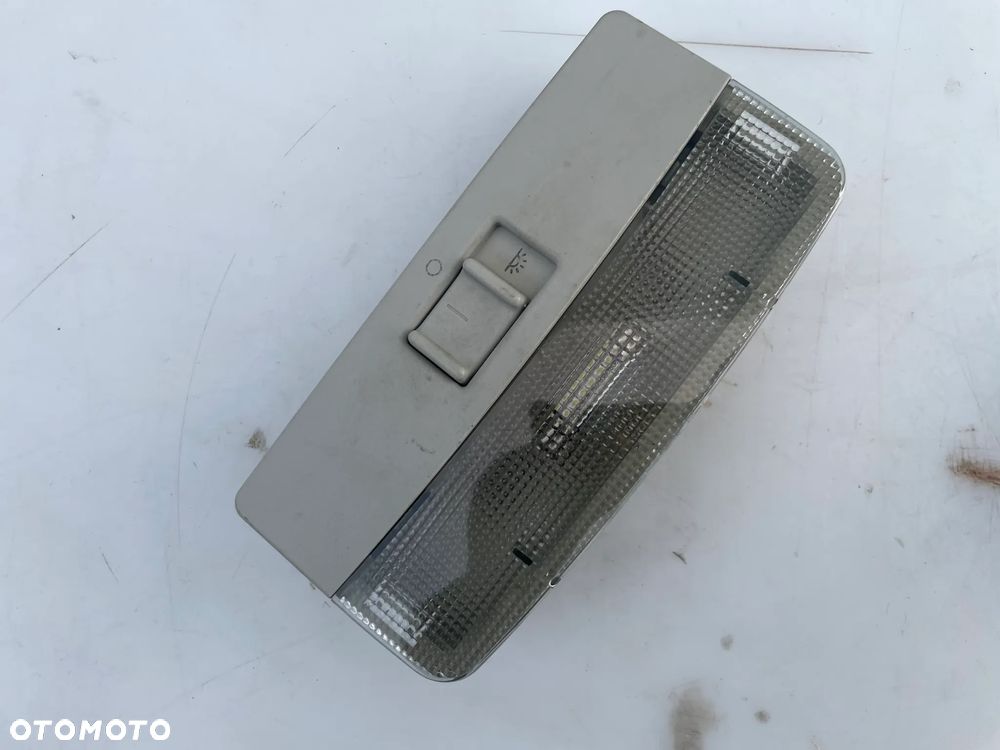 Lampka podsufitki vw Polo 9n Skoda Fabia I 6Y0947105 - 1