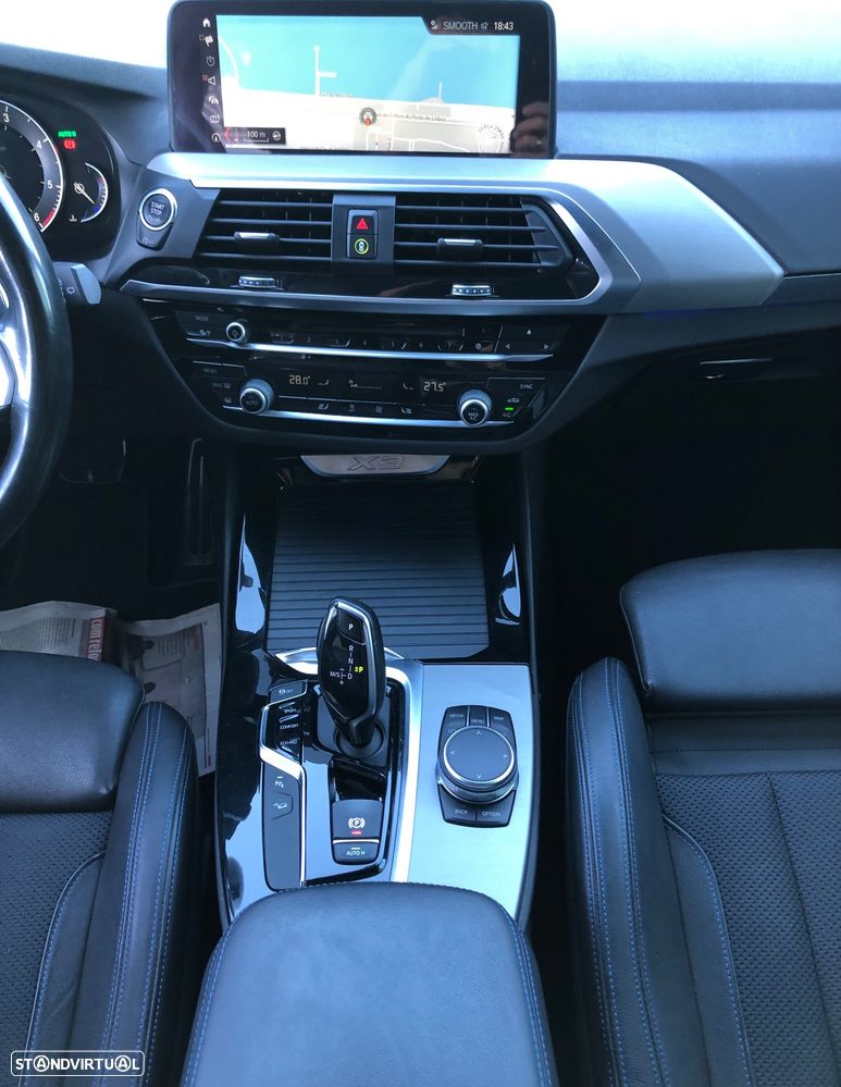 BMW X3 20 d xDrive Pack M - 37