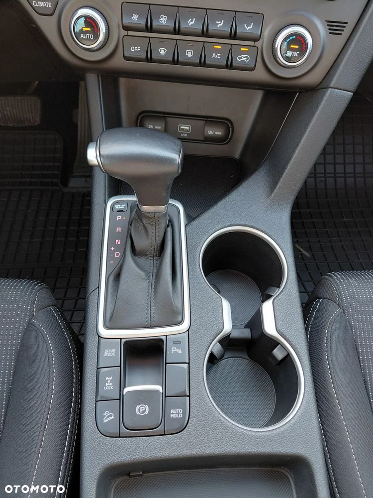 Kia Sportage 1.6 T-GDI L 4WD DCT - 17
