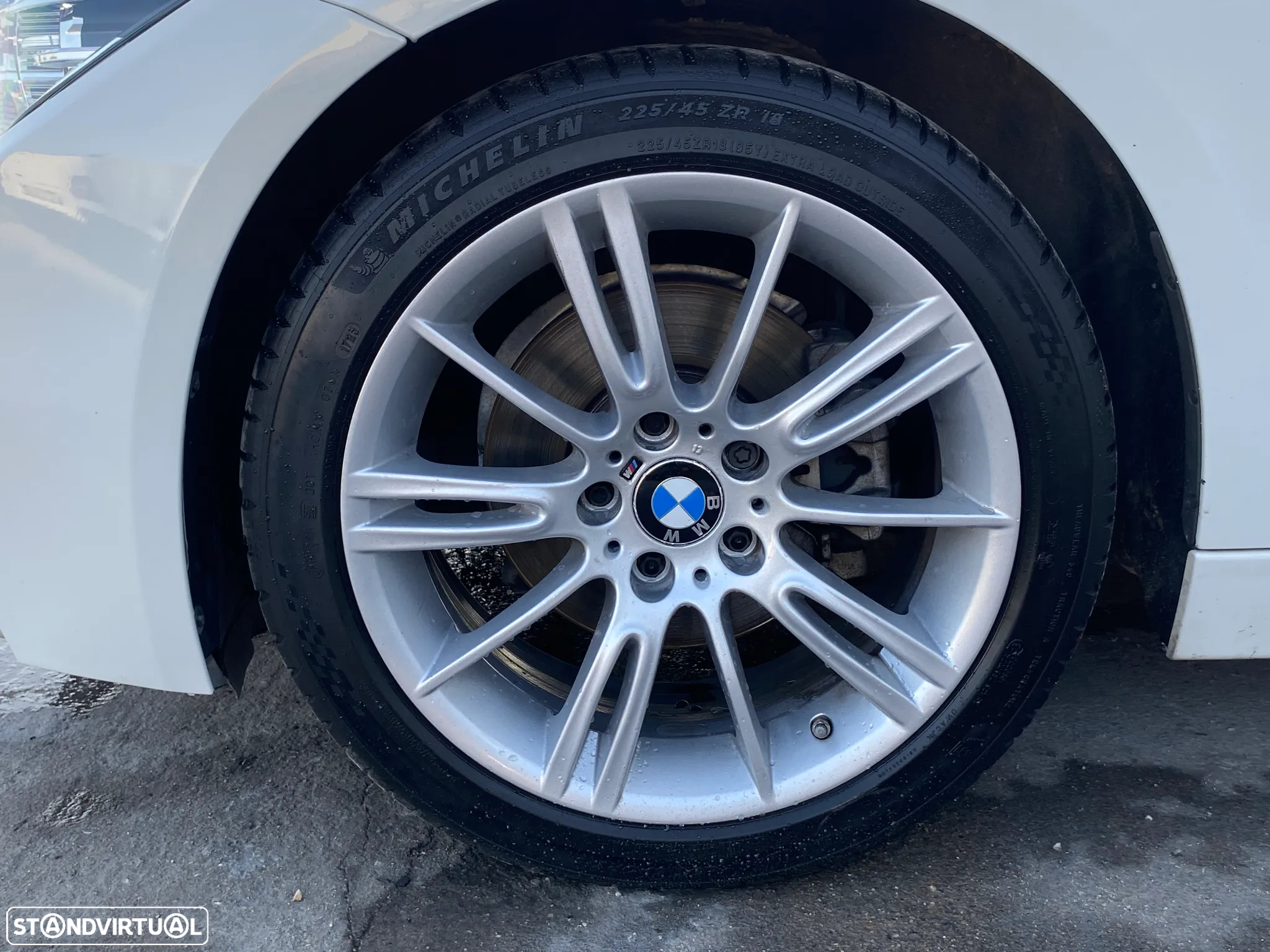 BMW 320 d Touring xDrive Pack M Auto - 10